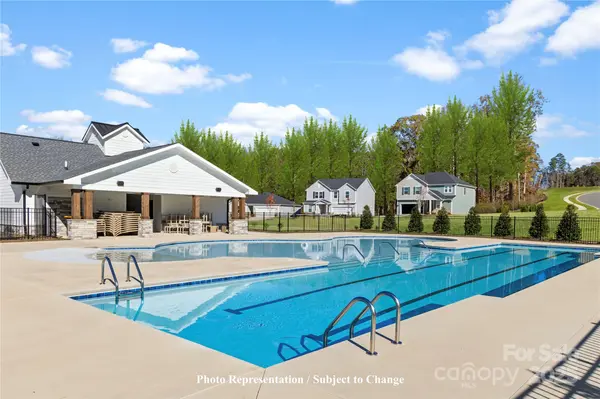 387 Lancashire CT, Denver, NC 28037