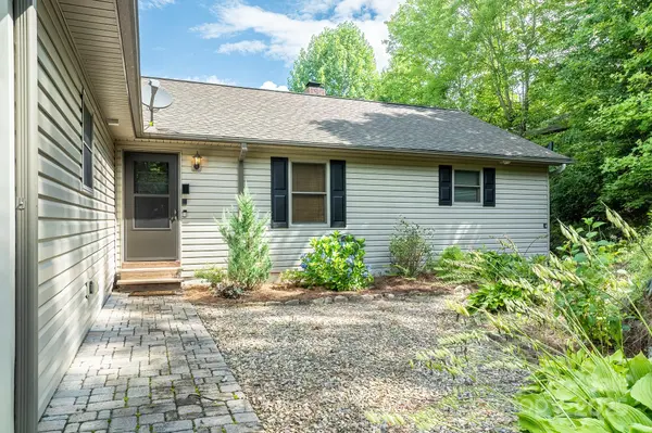 188 Blue Ridge Overlook DR, Brevard, NC 28712