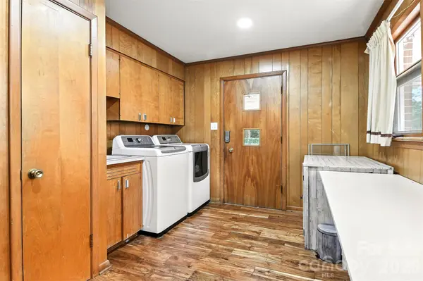 26 33rd AVE NW, Hickory, NC 28601