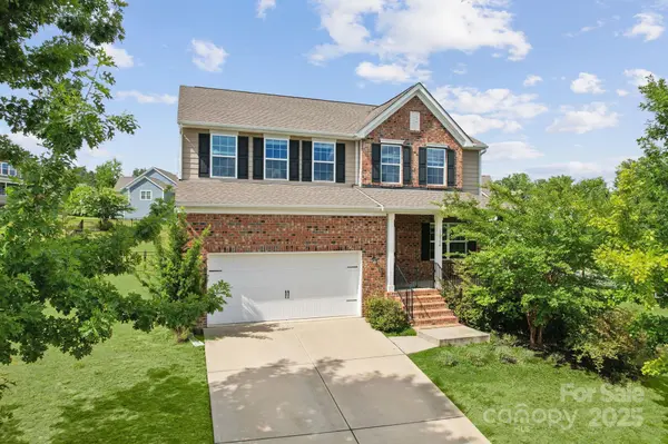 16304 Thoroughbred Trace LN, Charlotte, NC 28278