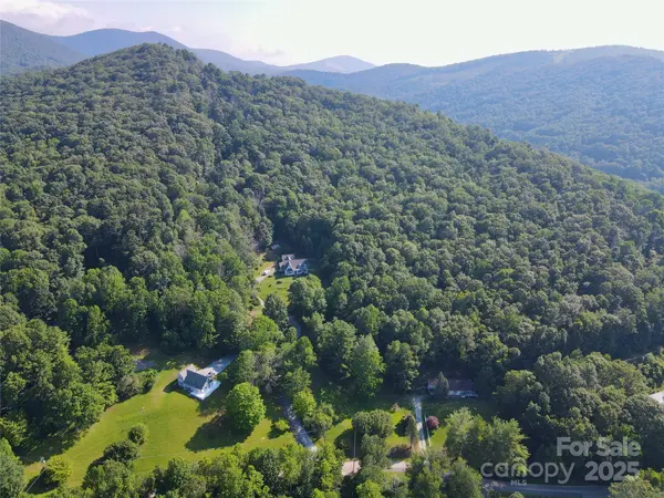 716 hopewell church RD, Boone, NC 28607