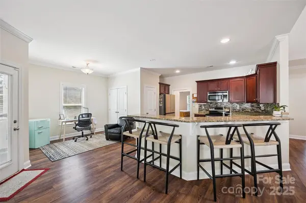 2202 Gatwick CIR, Belmont, NC 28012