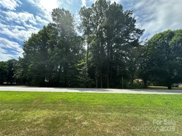 0000 Webbs RD, Denver, NC 28037