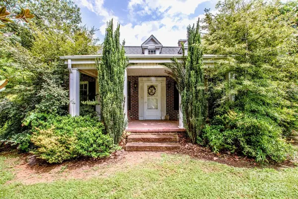 2404 E Hwy 150 RD, Lincolnton, NC 28092