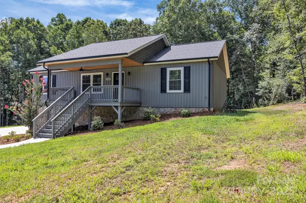 2349 Ellen ST #27, Granite Falls, NC 28630