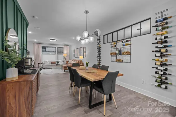 1220 Minter PL, Charlotte, NC 28203