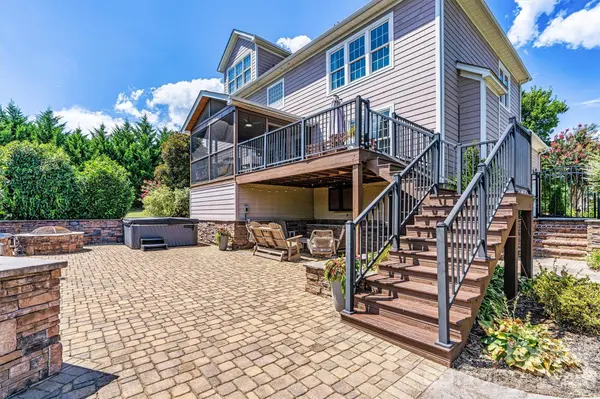 2576 Shanklin LN S, Denver, NC 28037
