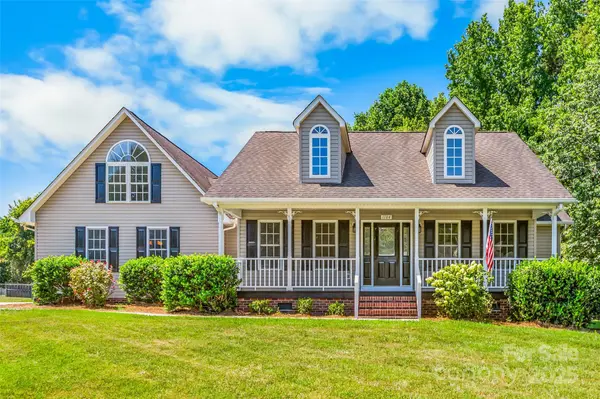 1184 Kingsway DR, Salisbury, NC 28146