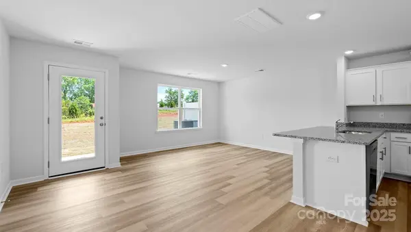 3124 Ora Smith RD, Lincolnton, NC 28092