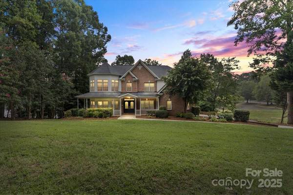 124 Sienna LN, Mooresville, NC 28117