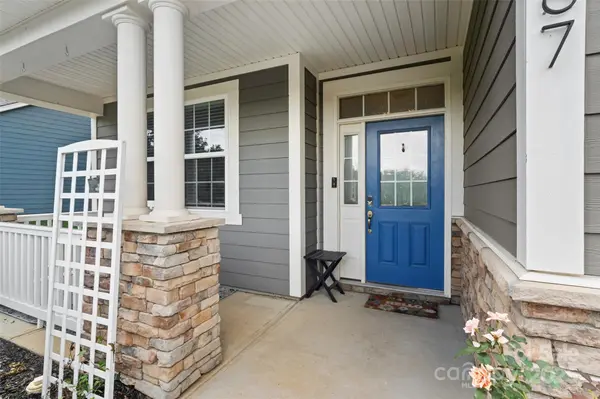 467 Sandbar PT, Lake Wylie, SC 29710