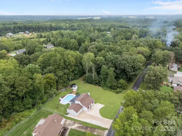535 Brook CIR, Salisbury, NC 28147