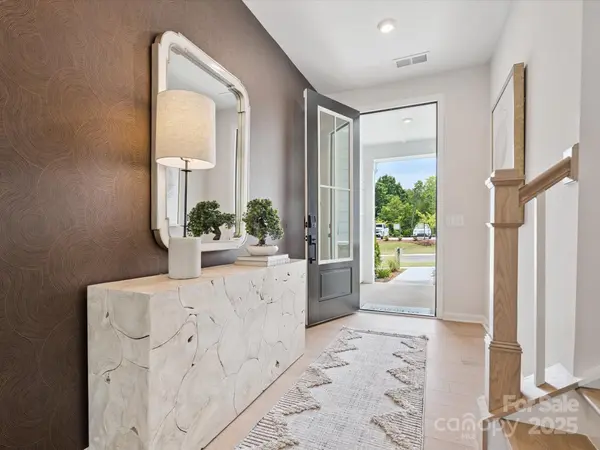 603 Webster LN, Cramerton, NC 28032