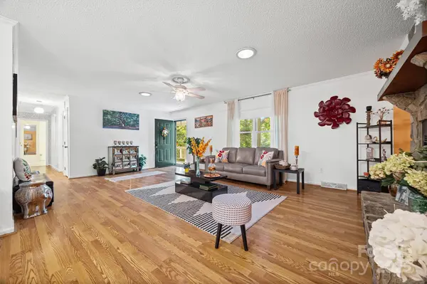 1168 Birchwood DR, Clover, SC 29710