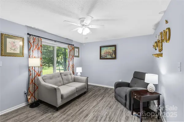 124 Willow ST, Stanley, NC 28164