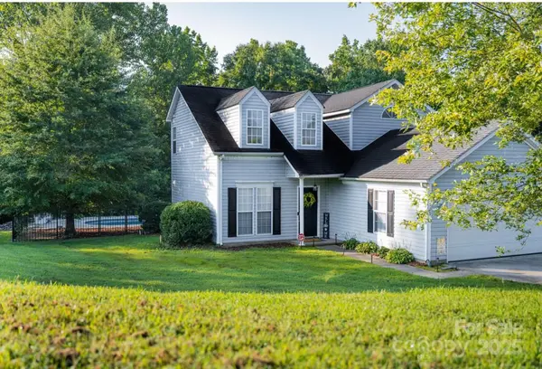 105 S Tanninger RD, Mount Holly, NC 28120