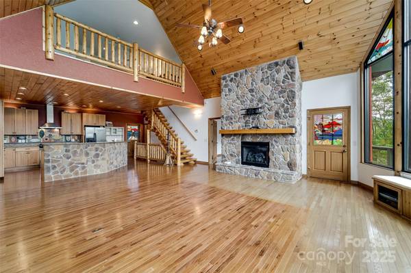 1181 Tobacco Branch RD #3, Almond, NC 28702