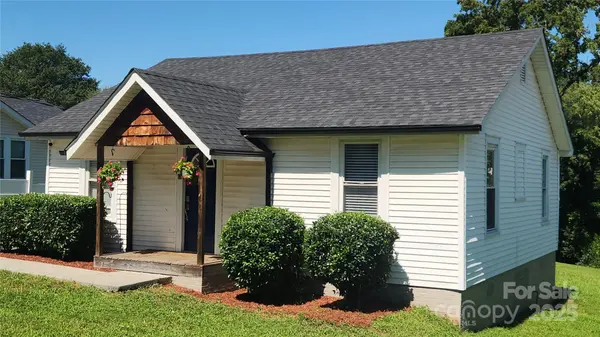 613 Hillside ST, Kannapolis, NC 28083