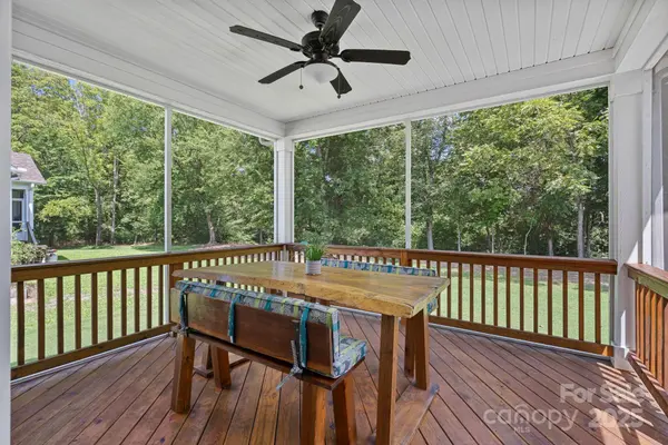 134 Country Lake DR, Mooresville, NC 28115