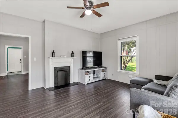 206 McConnell ST, Clover, SC 29710