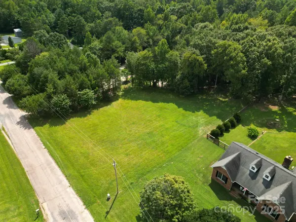 9755 Autumn CIR, Davidson, NC 28036