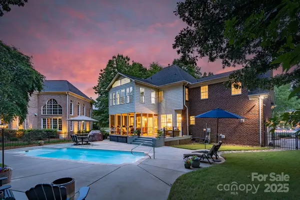 2121 Flagstick DR, Matthews, NC 28104