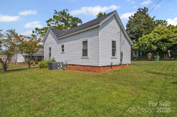 128 Doody AVE, Norwood, NC 28128