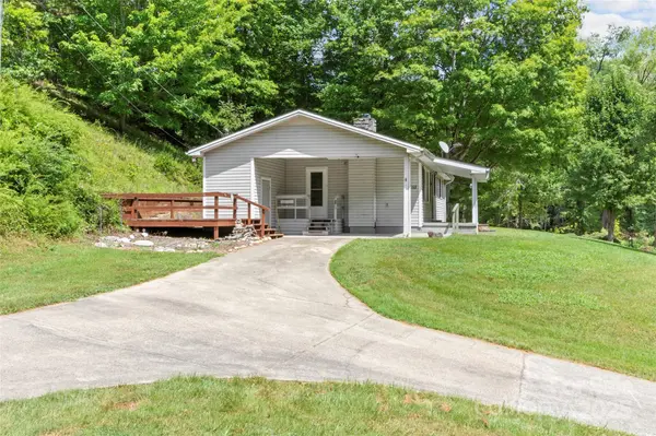 5511 State Hwy 197 S HWY, Burnsville, NC 28714