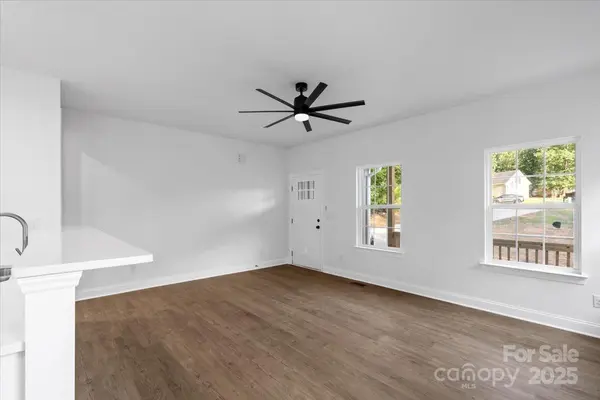 2309 Larkspur LN #54, Wingate, NC 28174