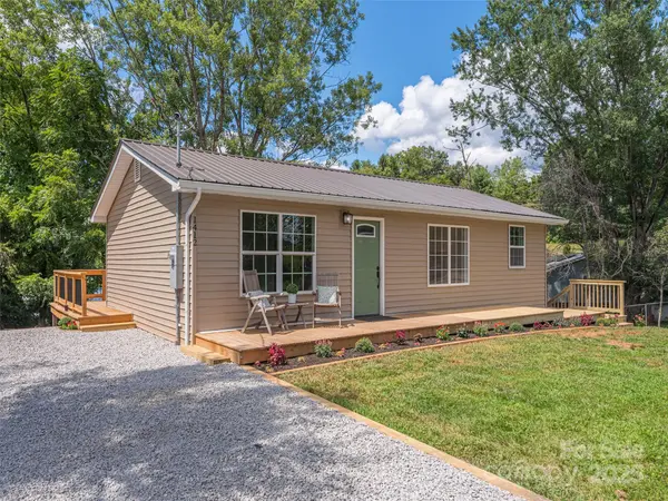 1412 Dutch Cove RD, Canton, NC 28716