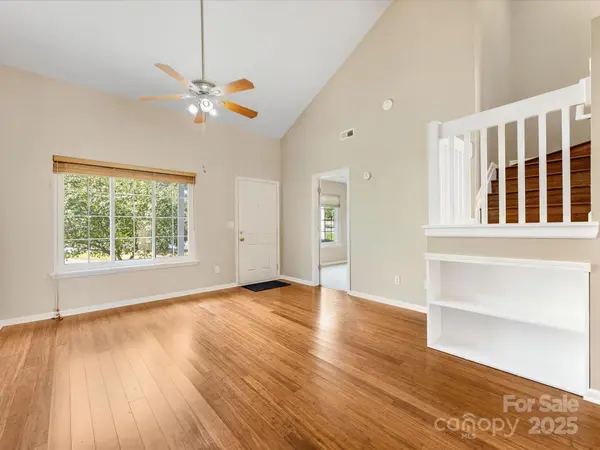 4018 Ashby LN, Fort Mill, SC 29707