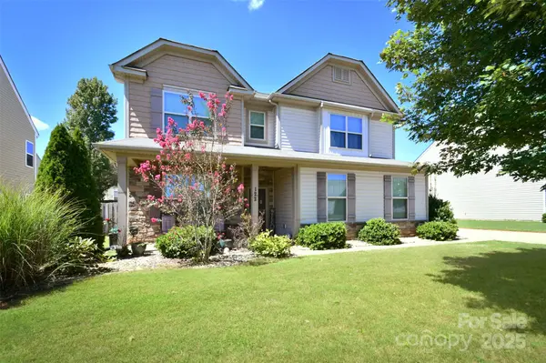 122 Karlstad LN, Mooresville, NC 28115