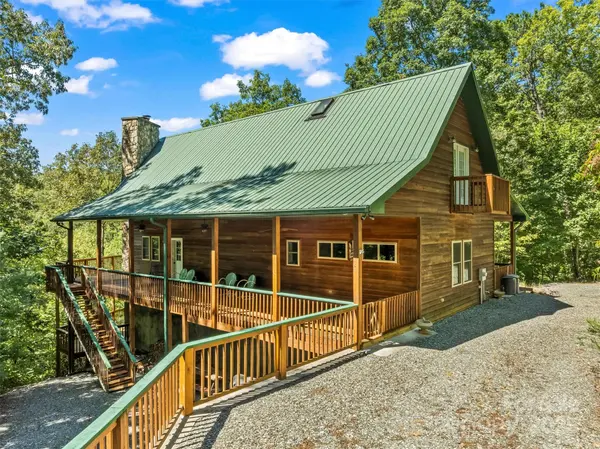 461 N Mallard Cove RD, Almond, NC 287032