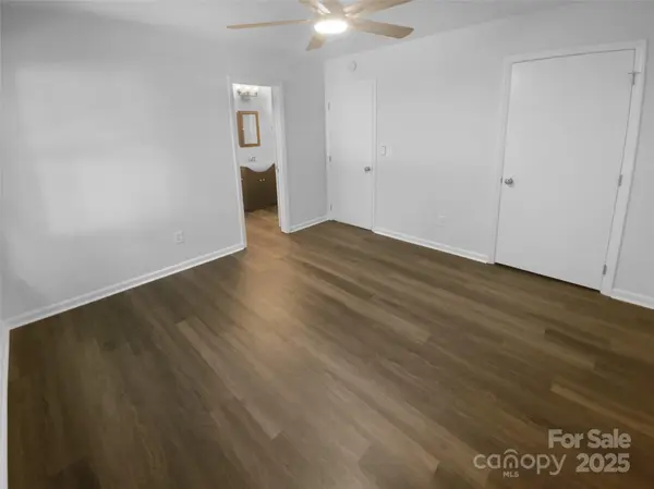 5312 Great Wagon RD, Charlotte, NC 28215