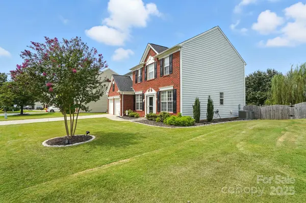 3632 Canfield Hill CT, Charlotte, NC 28270