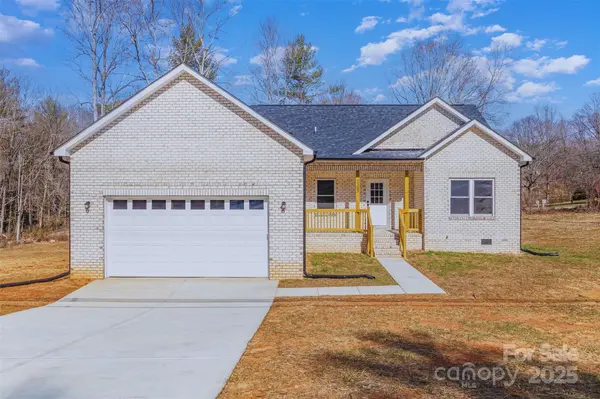 2385 Kool Park RD NE, Hickory, NC 28601