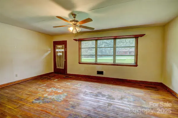 2646 New Prospect Church RD, Shelby, NC 28150