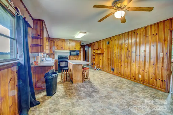 2646 New Prospect Church RD, Shelby, NC 28150