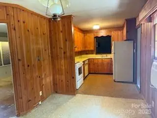 403 Dianne DR, Cheraw, SC 29520