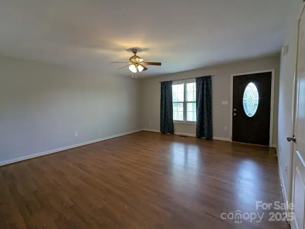 1221 Woodpecker DR, Clover, SC 29710