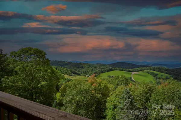 305 High Peak DR, Boone, NC 28607