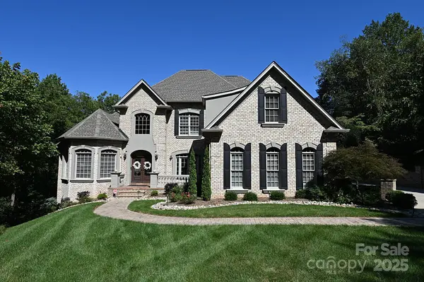 3996 Deer Run DR NE, Conover, NC 28613