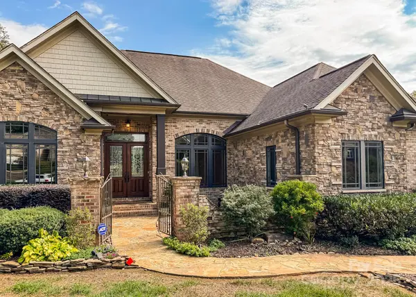 626 Players Ridge RD, Hickory, NC 28601