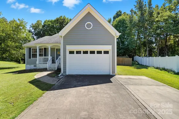 13515 Silver King CT, Huntersville, NC 28078