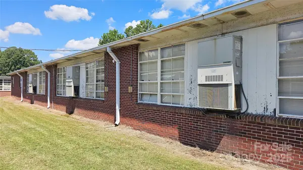 900 Patriot ST, Dillon, SC 29536