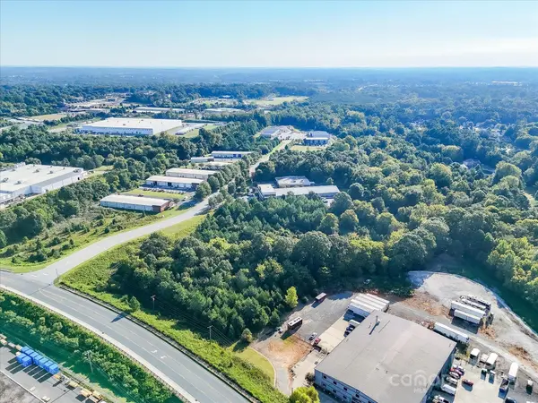 5707 Harrisburg Industrial Park DR, Harrisburg, NC 28075
