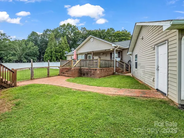 261 Faye Toney RD, Mooresboro, NC 28114
