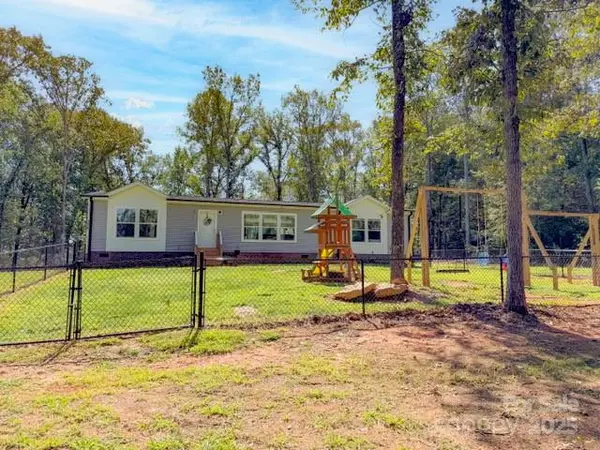 1219 Mount Pleasant Church RD, Mooresboro, NC 28114