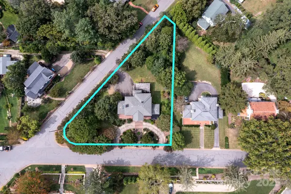 9 Griffing BLVD, Asheville, NC 28804