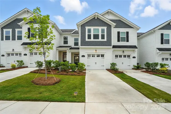 323 Laura Elizabeth LN, Clover, SC 29710